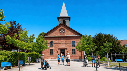 Die Evangelische Kirchengemeinde Birkenfeld gehört zum Kirchenbezirk Neuenbürg