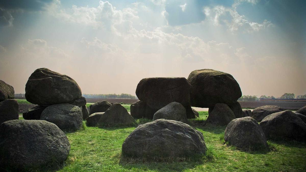 Illustration zu Social Media Jugendliche