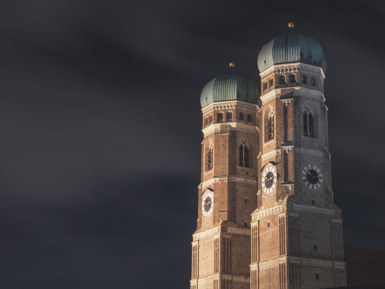 Münchner Altstadt: Frauenkirche, Wirtshauskultur und die Maß